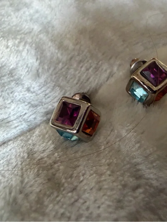 Lia Sophia Kiam Family "Lia" Silver Tone w/Cut Crystals Stud Earrings - Picture 4 of 7